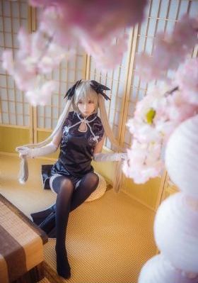 秘书长发美女毛片视频_超清版蓝光版中文字幕包